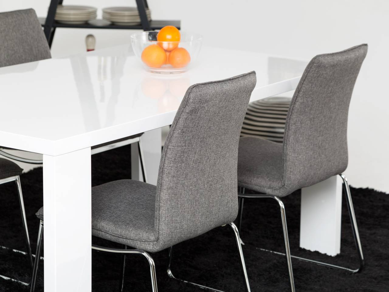 RÖNNE Bord 140 Vit + 4 LJUNGAN Stol Grå