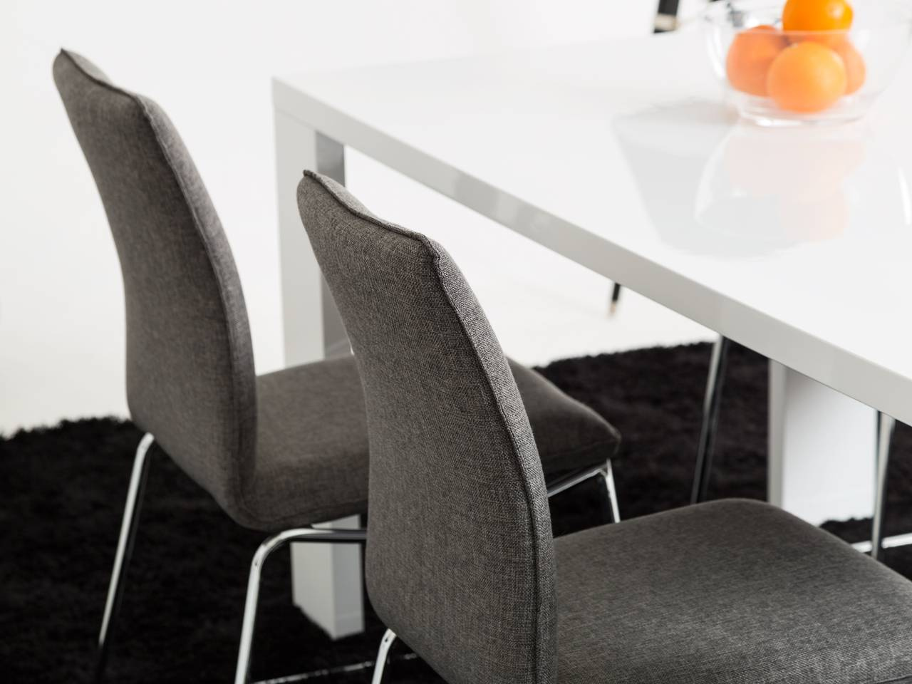 RÖNNE Bord 140 Vit + 4 LJUNGAN Stol Grå